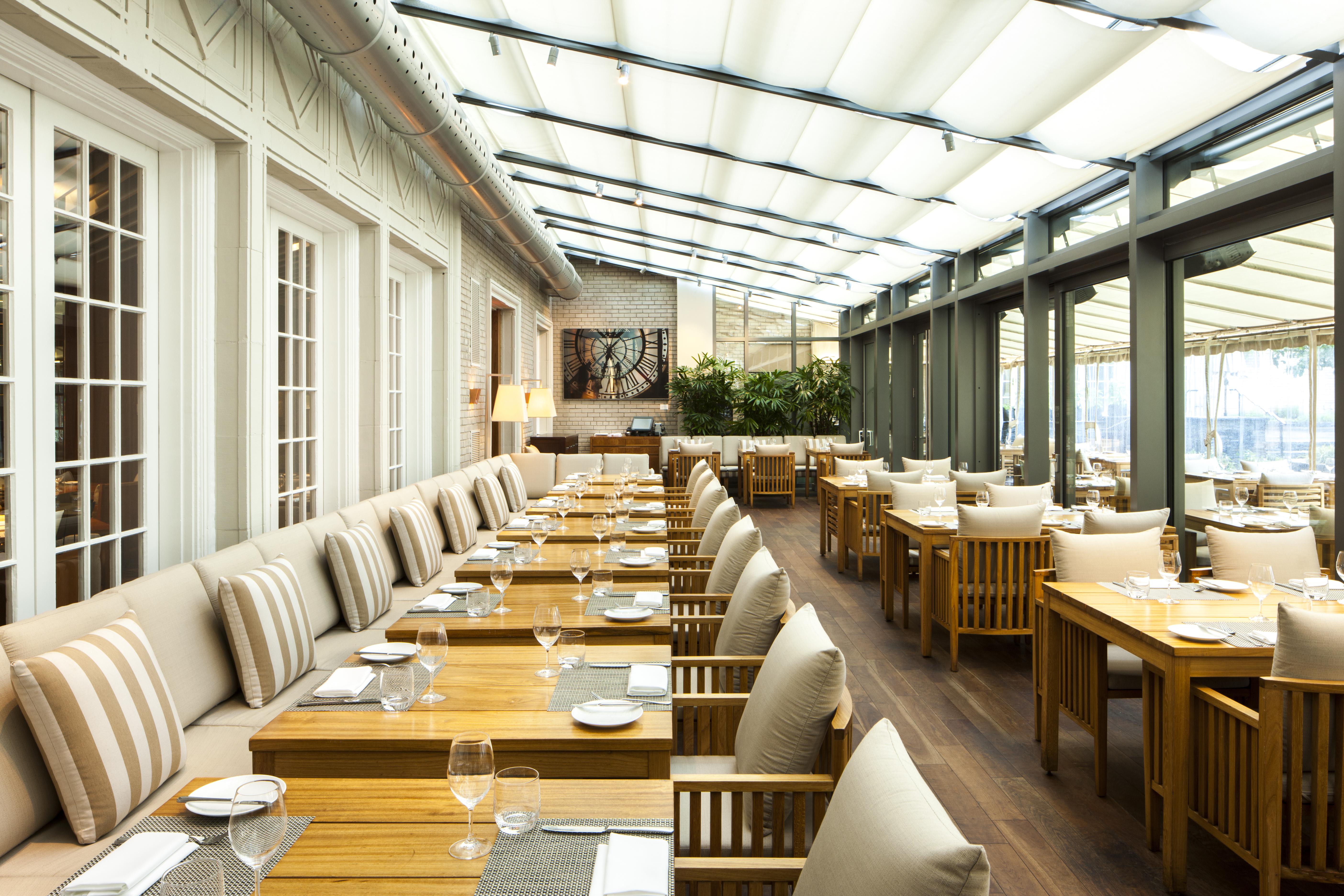 The Ritz-Carlton, Montreal Hotel Exterior photo