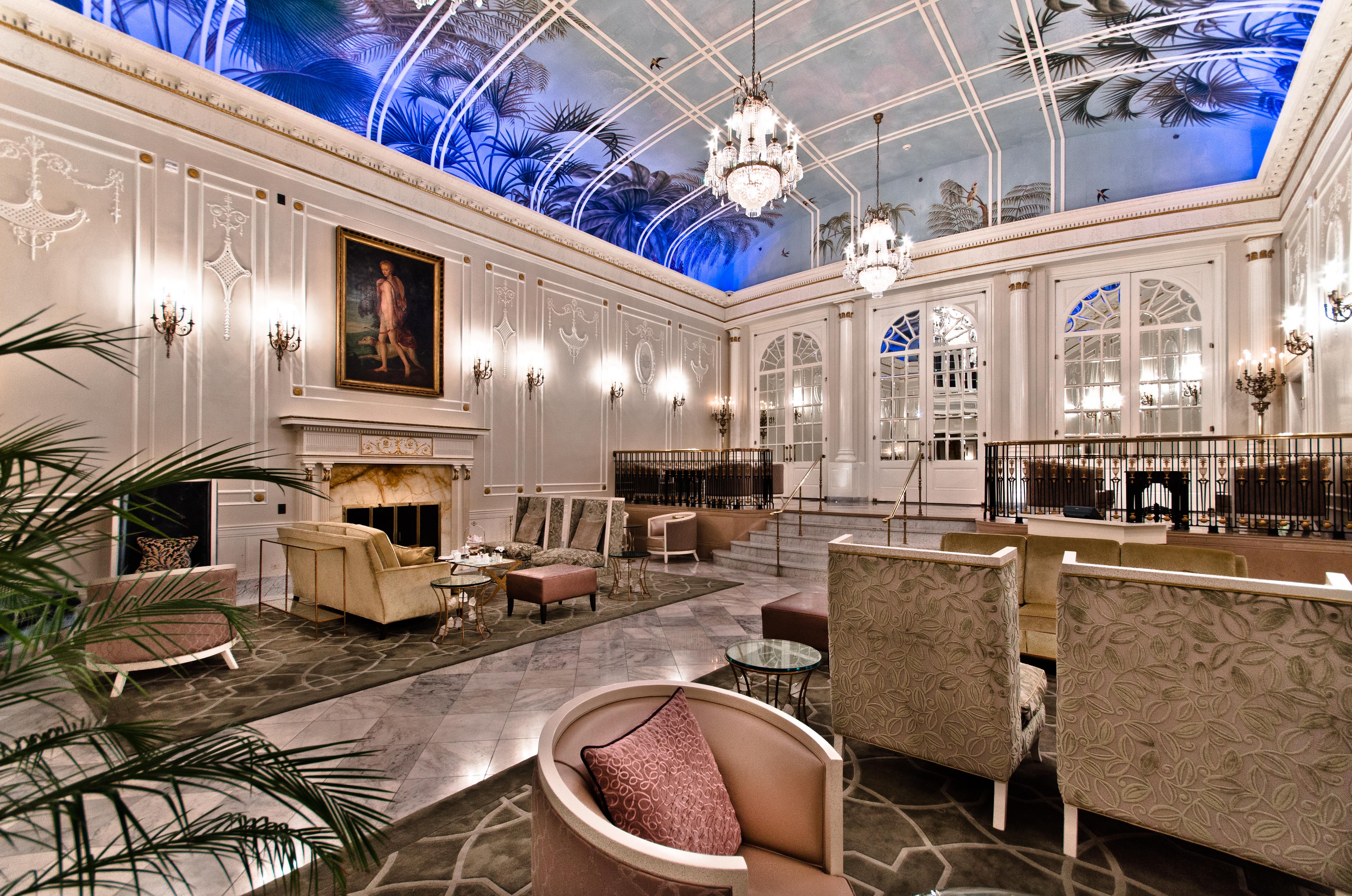 The Ritz-Carlton, Montreal Hotel Exterior photo