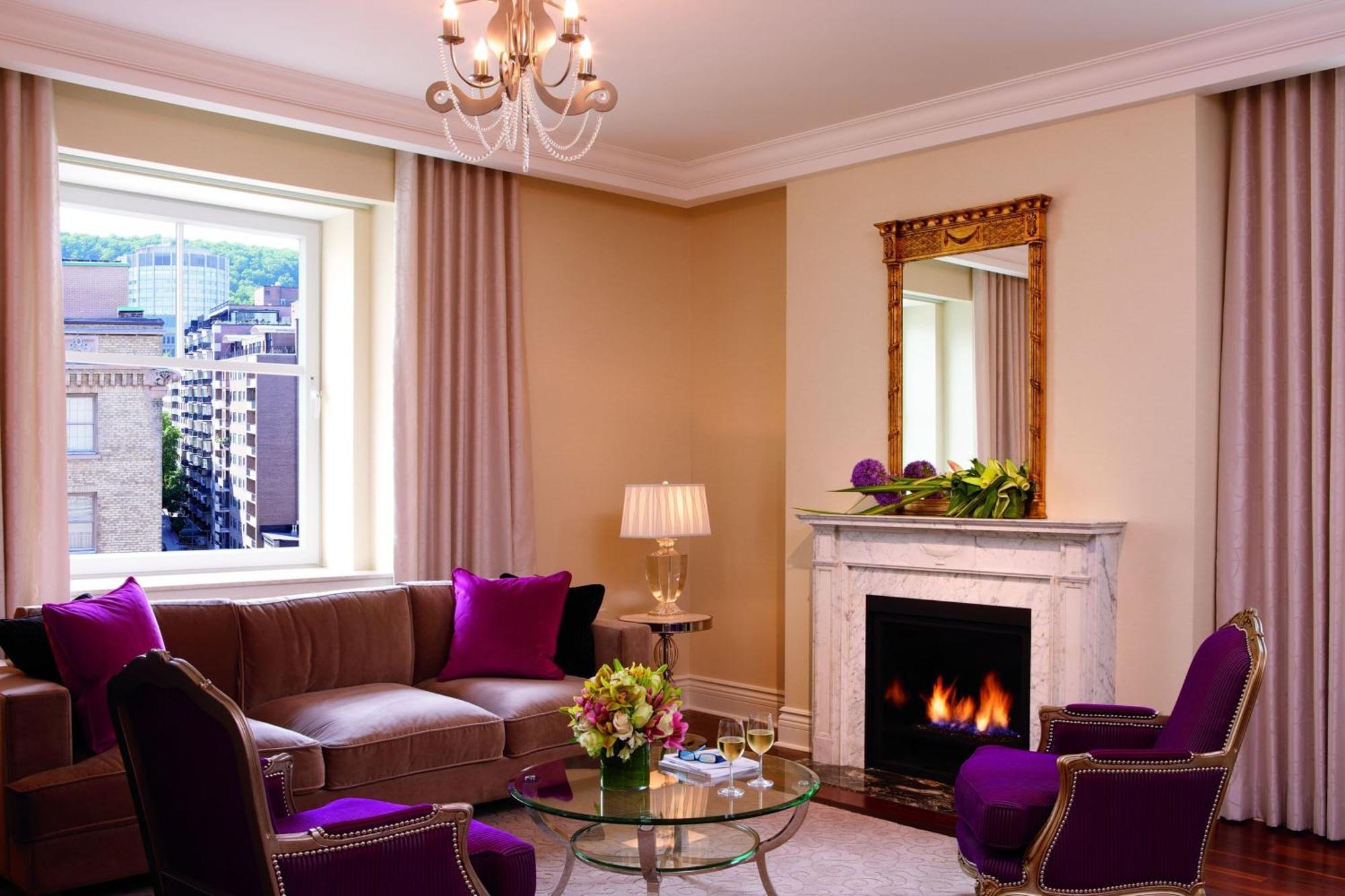 The Ritz-Carlton, Montreal Hotel Exterior photo