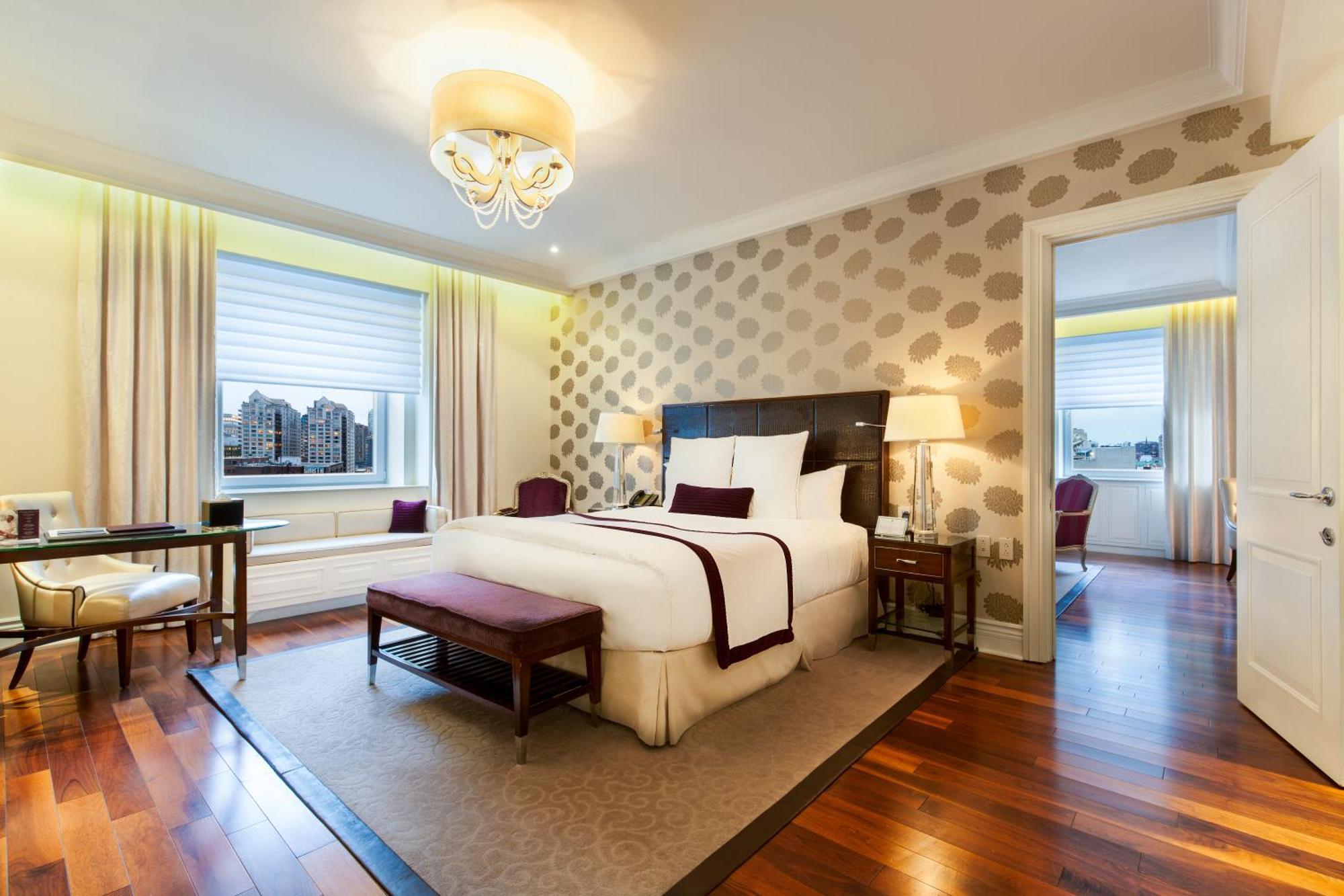 The Ritz-Carlton, Montreal Hotel Exterior photo
